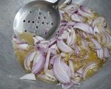 A picture of step 1 of Aloo and hari piyaz ki sabzi.