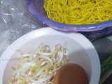 Mi kuning goreng pedas