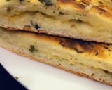 A picture of step 6 of Cheesy garlic bread.