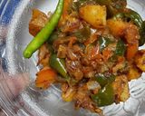 A picture of step 5 of Spicy shimla mirch.