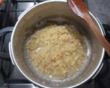 Paprikás krumpli kolbásszal recept fázis 1 fotója