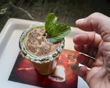 A picture of step 9 of Kachha Aam panna.
