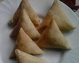 A picture of step 5 of Mince meat samosa.