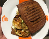Foto del paso 2 de la receta: Bocata integral,  con queso de untar light y calabacín a la plancha!!!