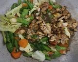 Foto langkah ke 3 dari resep Tumis Kembang Kol, Telur n friends.