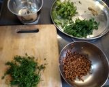 मसूर पार्सले भाजी (Masoor Parsley Bhaji Recipe In Marathi) रेसिपी स्टेप 1 फोटो 