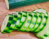 Hình bước làm 2 của món Dưa Leo Kẹp Cá Ngừ