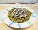 Foto del paso 5 de la receta: Espirales de guisantes con champiñones silvestre en salsa blanca