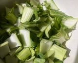 Foto langkah ke 1 dari resep Tumis Bok Choy kuah Sardines Tomato.