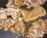Foto langkah ke 3 dari resep BBQ Chicken steak with mushroom sauce.