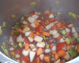 Foto del paso 4 de la receta: Conejo en salsa de peras