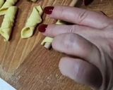 Foto del passaggio 5 della ricetta Garganelli allo zafferano