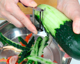 Foto del paso 2 de la receta: Gazpacho de Sandía... Sopa Fría Ideal para el Verano