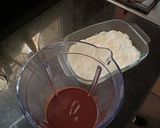 صورة لخطوة 2 من وصفة تحلية جوز الهند و صوص الشوكولاطة 🥥🍫