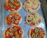 Foto del paso 6 de la receta: Mini pizzas caseras 🍕😍