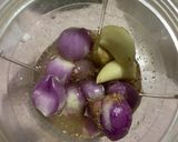 Foto langkah ke 2 dari resep Semur Ayam, Telur dan Tahu khas Betawi.