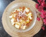 A picture of step 2 of Papad Katori Chaat.