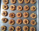 Foto langkah ke 3 dari resep 27. Nutella cheese cookies.