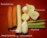 Foto del paso 2 de la receta: Sopa de pollo silvestre con verduras
