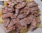 Foto del paso 4 de la receta: Patata a lo pobre con pavo