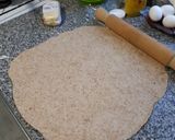 Foto del paso 3 de la receta: Tarta de zapallitos con harina integral
