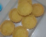 Foto langkah ke 1 dari resep Mini pie coklat strawberry.