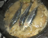 Foto del paso 3 de la receta: Sardinas al tren con cerveza acompañado de tostas de paté de mar