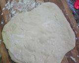 Gambar langkah 7 resipi English Muffins.