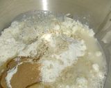 Színes-ízes kenyérkoszorú recept fázis 1 fotója