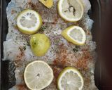 Foto del paso 1 de la receta: Sargo al horno. Guarnición: cebolla, zanahoria, tomate y morrón