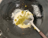 A picture of step 4 of Green Curry with Pork Balls.