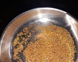 A picture of step 3 of Onion tomato uttapam.