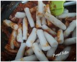 A picture of step 11 of Tteokbokki (Korean Spicy Rice Cake).