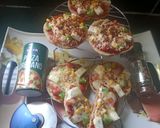 मिनी पिज़्जा(mini pizza recipe in hindi) रेसिपी चरण 6 फोटो