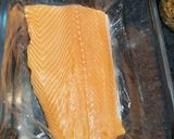 Une image de l'étape 3 de Saumon gravlax 😍 #avril.