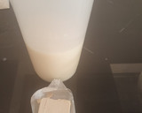 Foto del paso 1 de la receta: Panecillos de espelta con leche de almendras