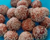 Foto langkah ke 4 dari resep Onde onde isian coklat.