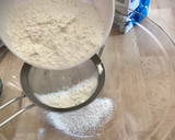 Foto del paso 1 de la receta: Pastel de leche con manzana (en sartén)