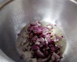 A picture of step 3 of Tumeric fried rice.