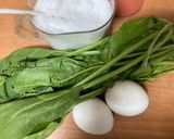 菠菜炒蛋10分鐘的食譜步驟1照片