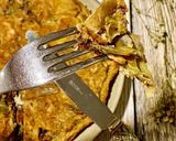 Foto del paso 4 de la receta: Tortilla de alcachofas y gambas