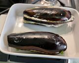 Une image de l'étape 11 de Millefeuilles d’aubergines grillées au labneh, épices et persil.