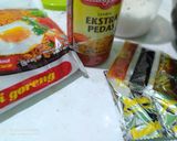 Foto langkah ke 1 dari resep Indomie goreng berkuah.