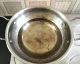 A picture of step 3 of Onion Palak pakoda.