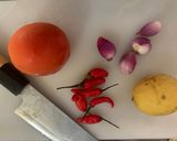 Foto langkah ke 1 dari resep Sambal Dabu-Dabu.