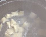 Foto del paso 8 de la receta: Saquitos de cangrejo y ricota en salsa de langostinos y albahaca