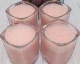 A picture of step 5 of Super Milk Shake.