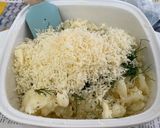 A picture of step 1 of Potato Cheese Balls.