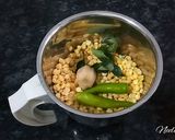 A picture of step 4 of Chana Dal Vada.