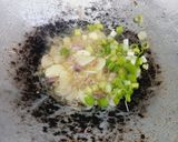 Foto langkah ke 2 dari resep Tumis Tahu, Tauge dan Wortel.